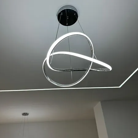 Dave Luxury Apartment Tirana